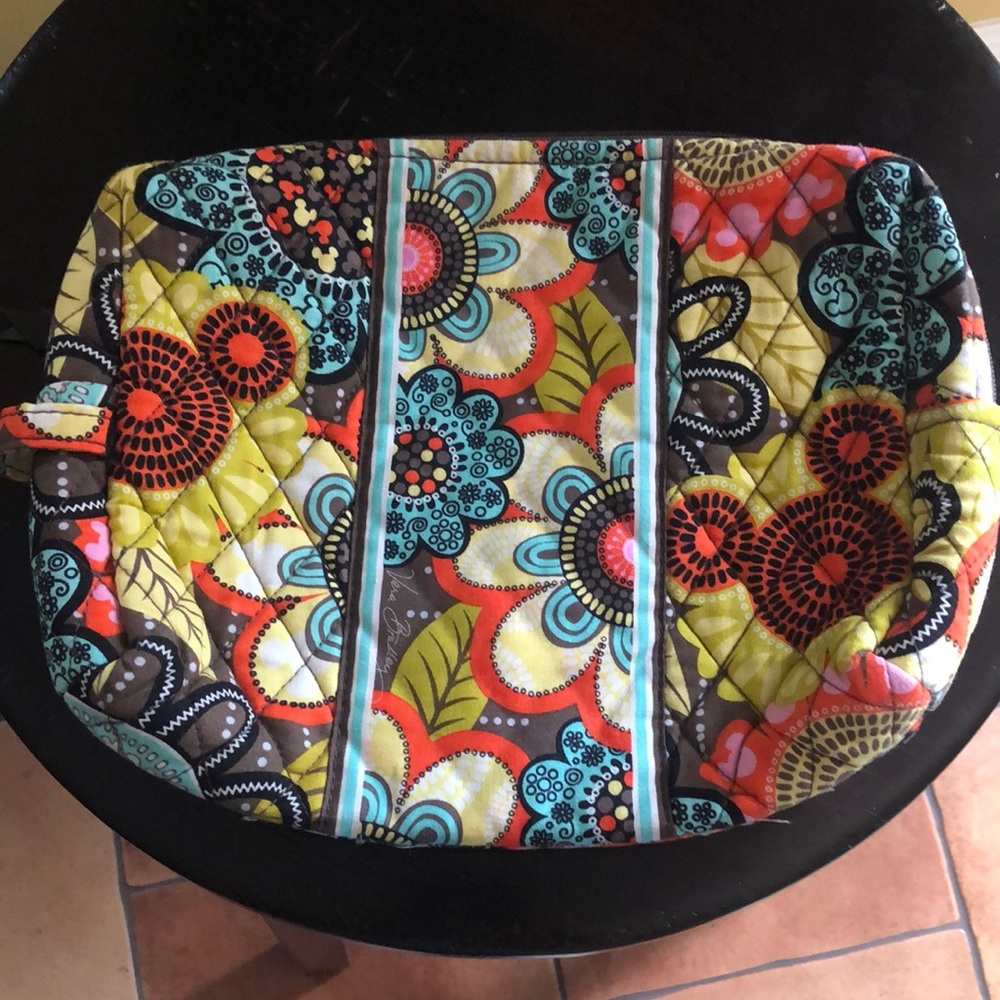 Vera Bradley weekend Cosmetic bag